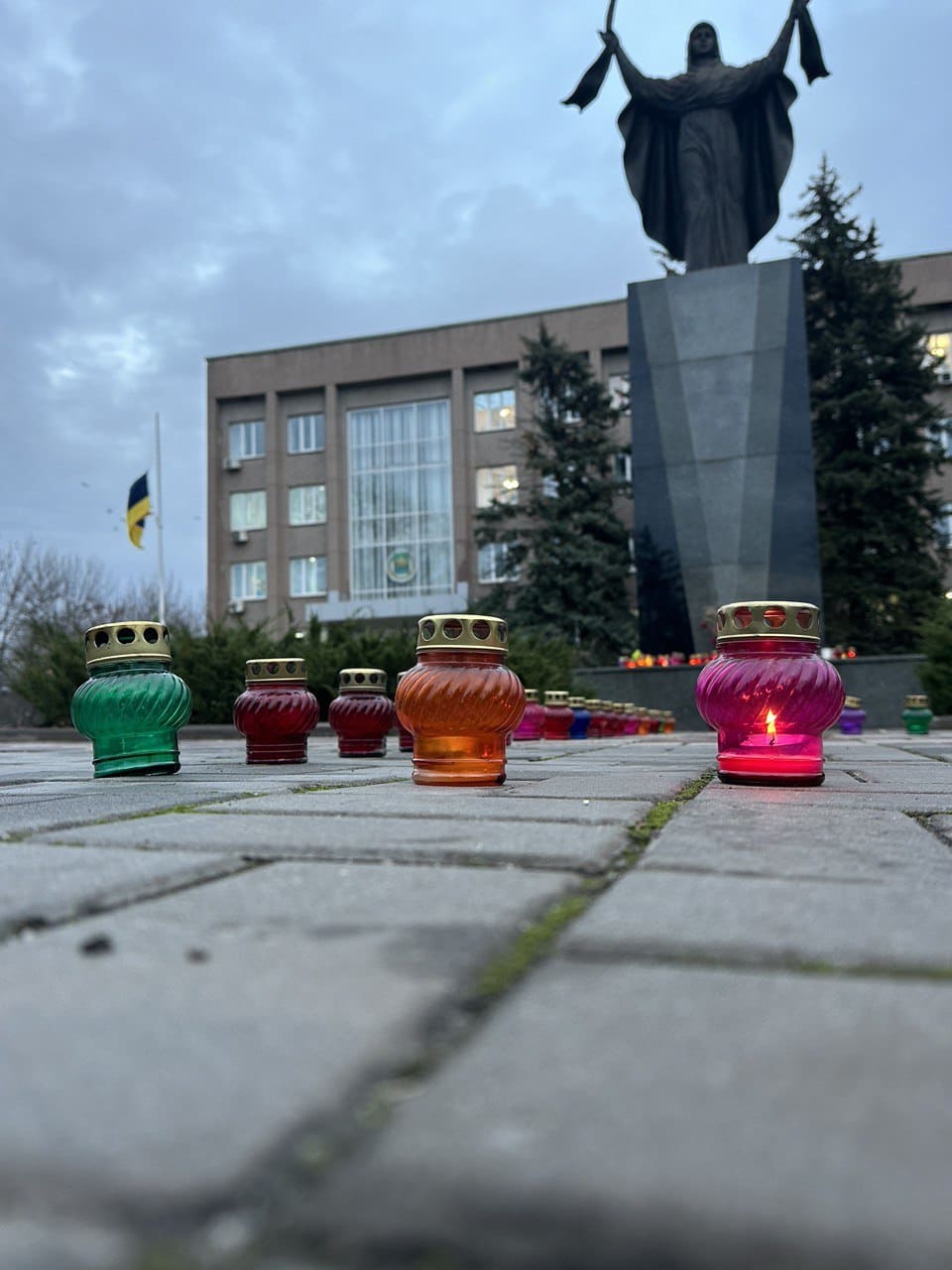 Вшанування пам’яті жертв Голодоморів 1932-1933 років